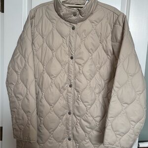 32 Degrees Cream Puffer Jacket with Diamond Stitching
